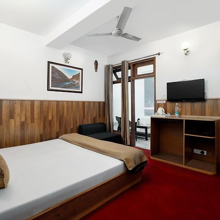 Hotel Kullu Valley Bagian luar foto