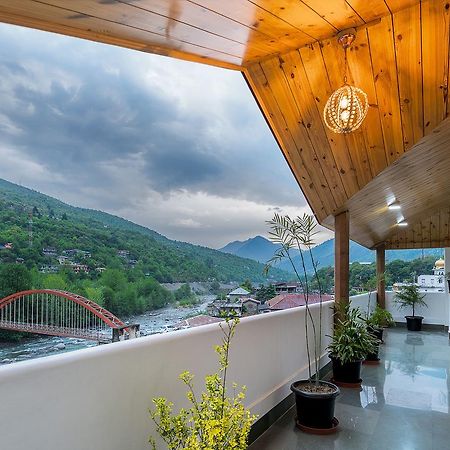 Hotel Kullu Valley Bagian luar foto