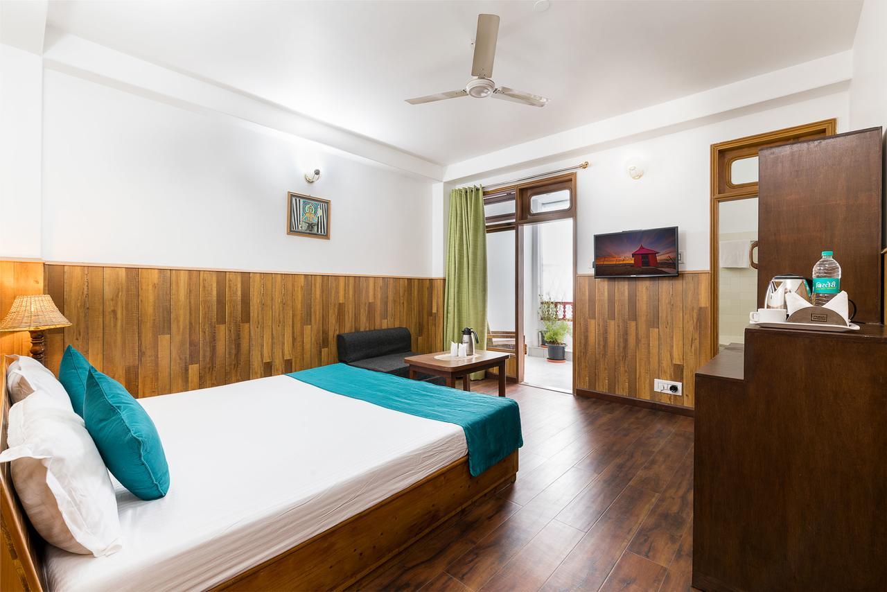 Hotel Kullu Valley Bagian luar foto