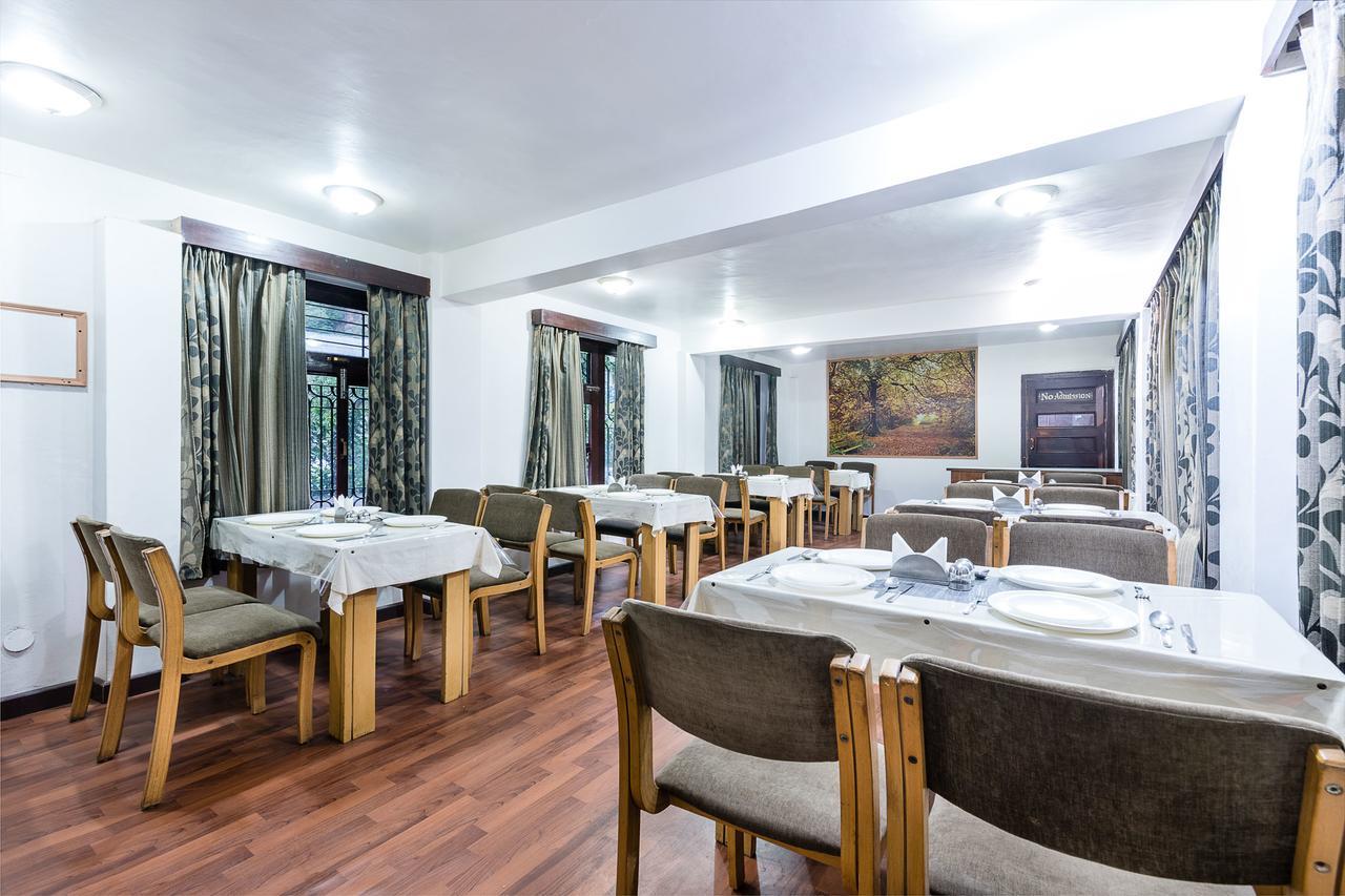 Hotel Kullu Valley Bagian luar foto